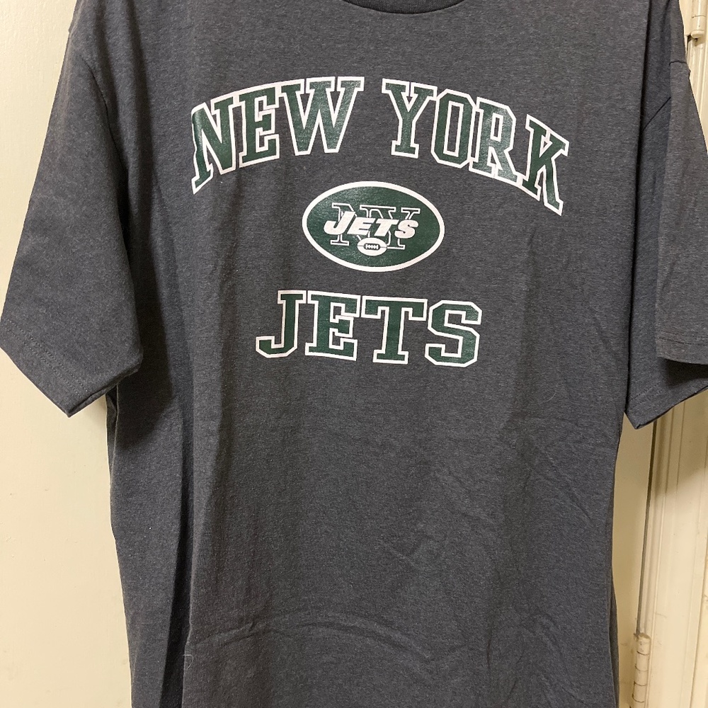 NFL team apparel t shirt